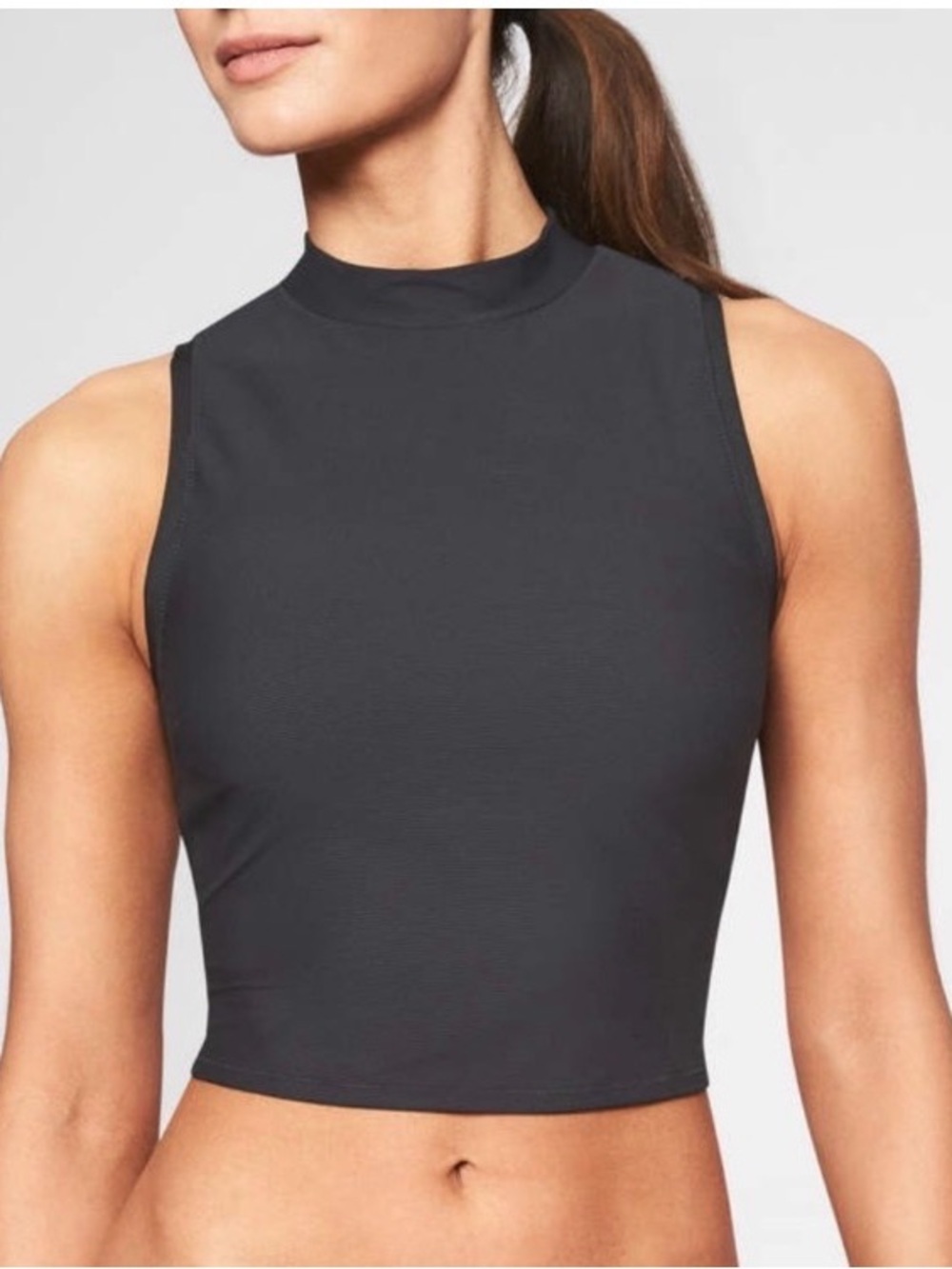 Athleta Black Cloudbreak Rib Crop Top/Rashguard, Sz M